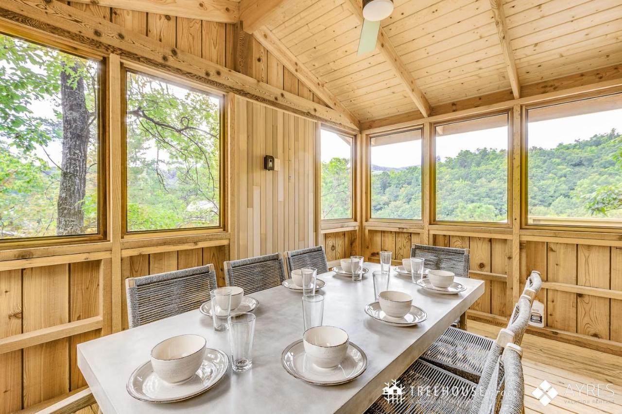 The Blackjack Oak In Treehouse Grove At Norton Creek Gatlinburg Exterior foto