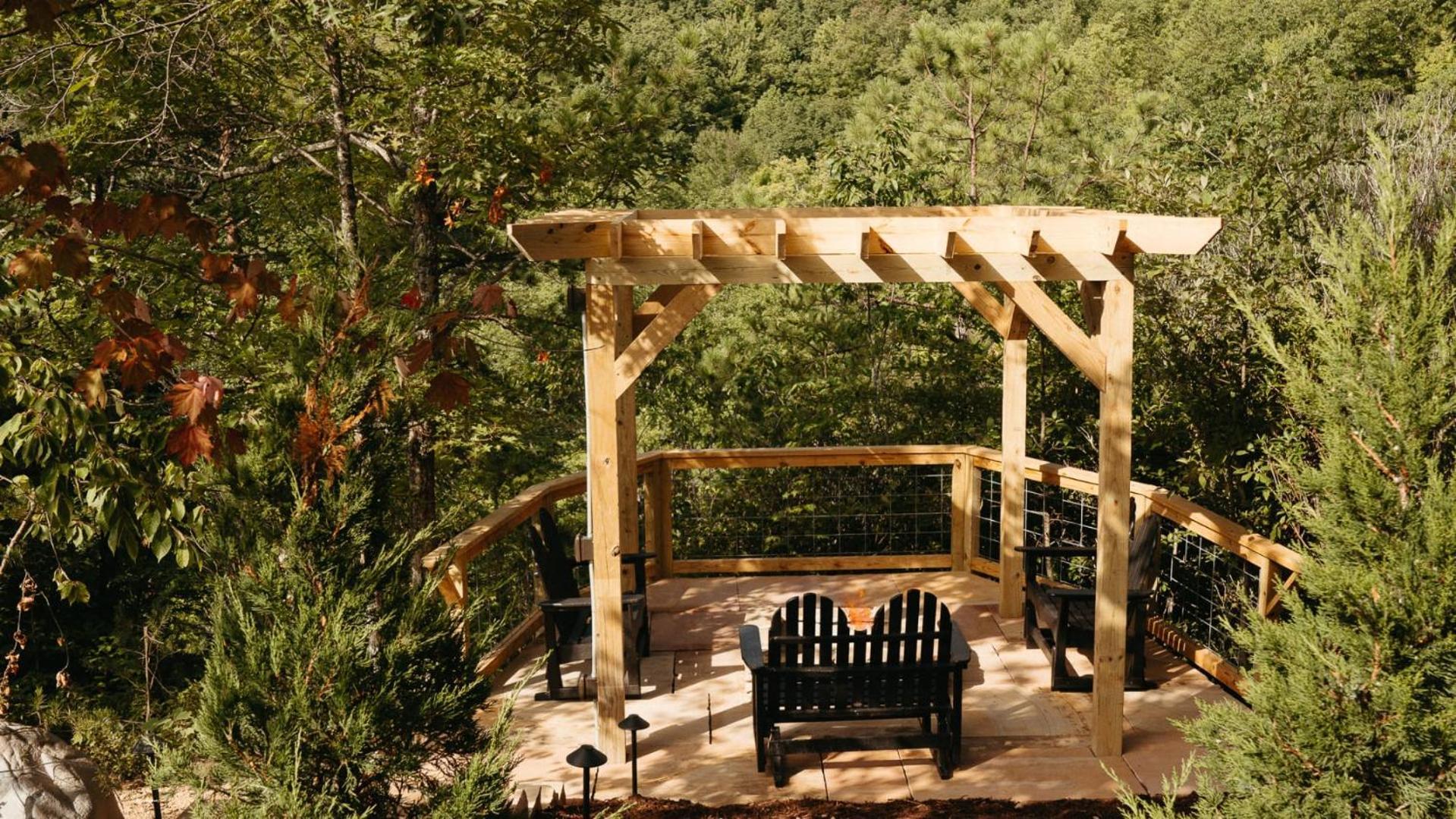 The Blackjack Oak In Treehouse Grove At Norton Creek Gatlinburg Exterior foto